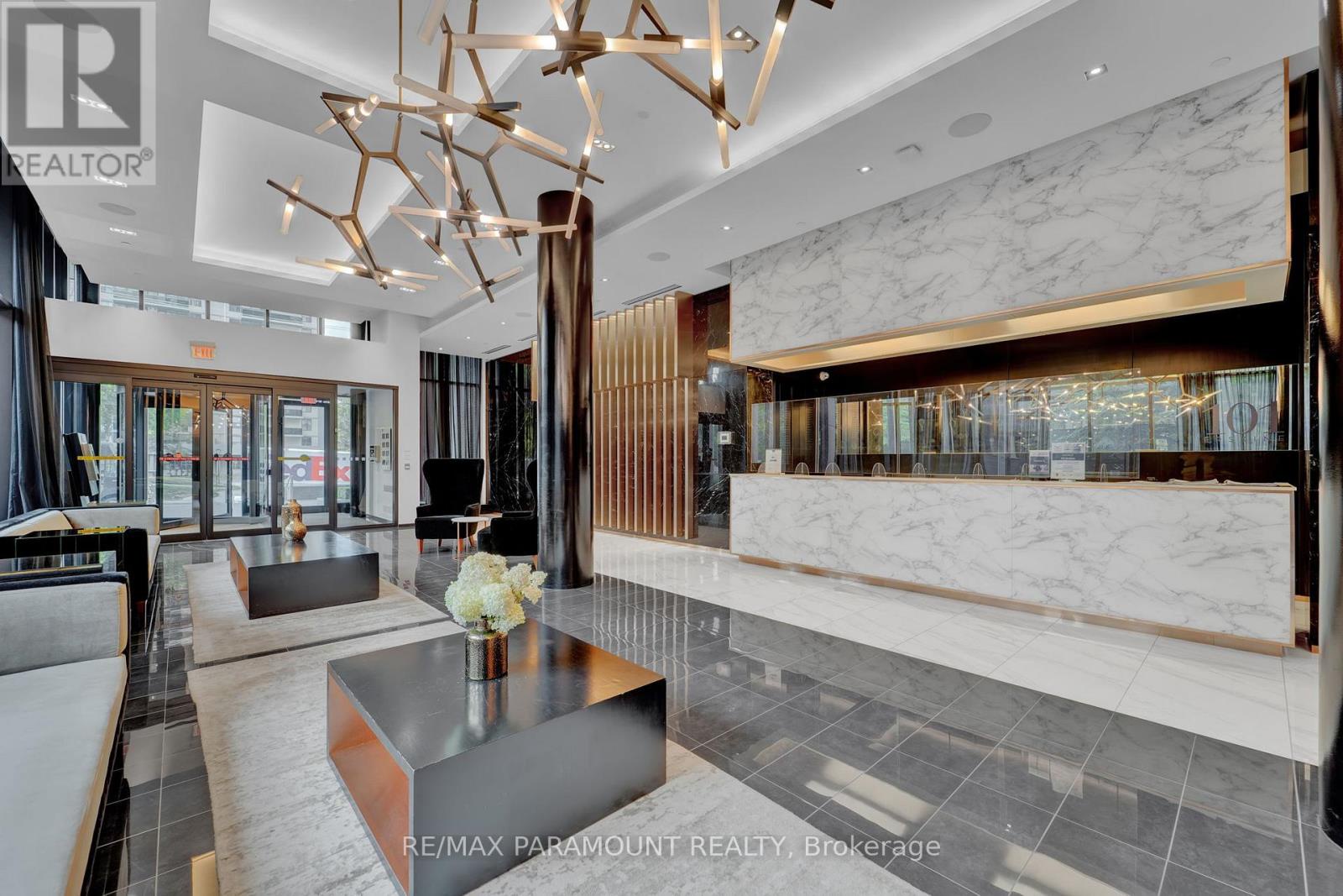 418 - 101 Erskine Avenue, Toronto (mount Pleasant West), Ontario