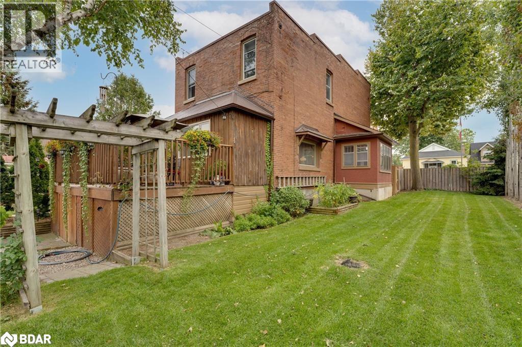 22 Queen Street, Innisfil, Ontario