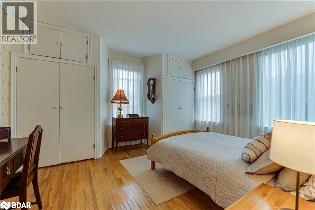 22 Queen Street, Innisfil, Ontario