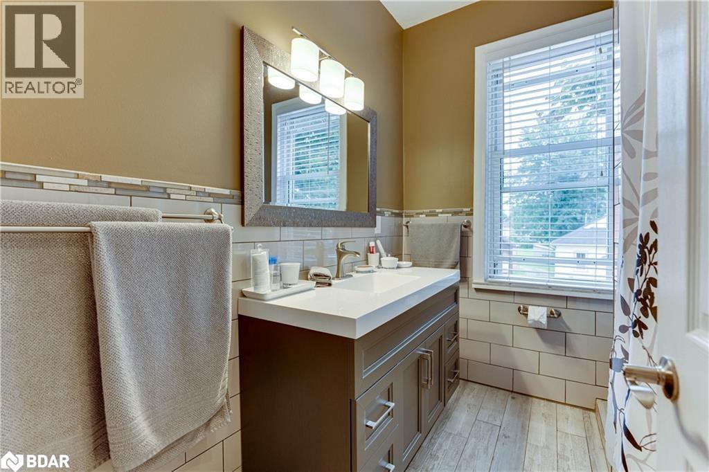 22 Queen Street, Innisfil, Ontario