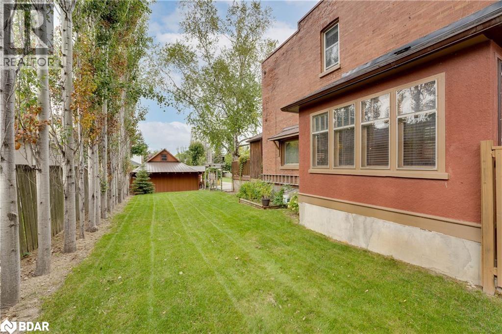 22 Queen Street, Innisfil, Ontario