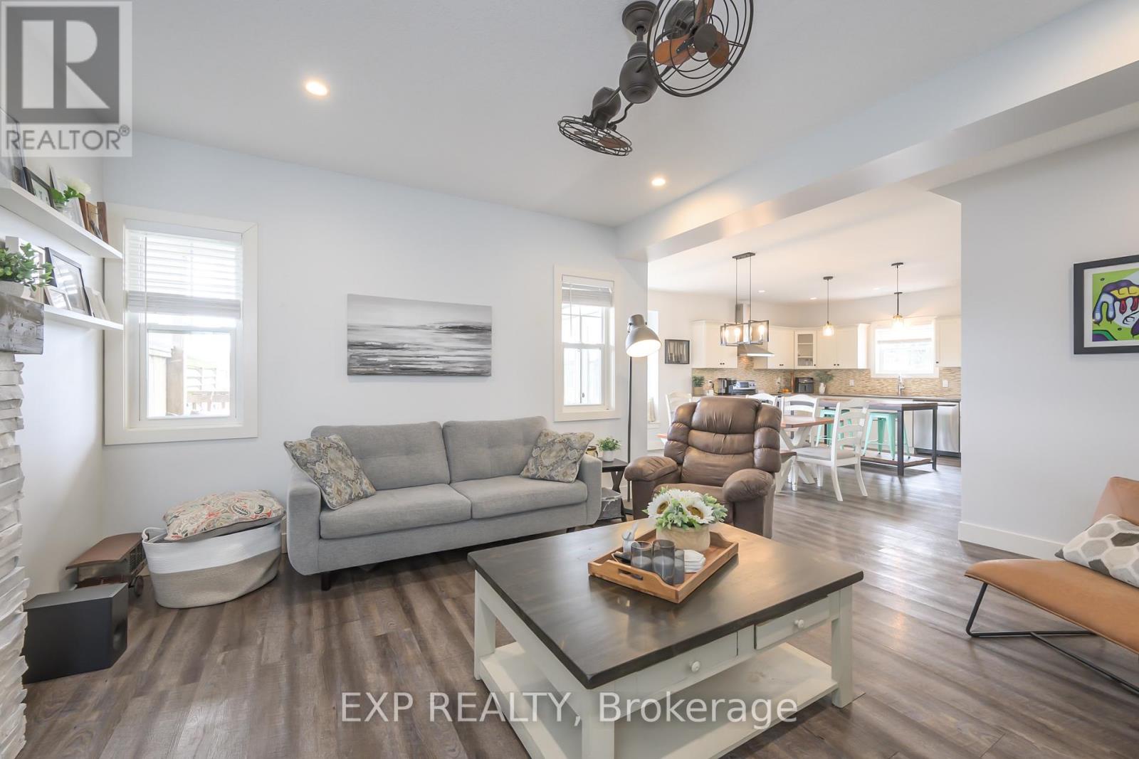 1276 Crumlin Side Road, London East (east J), Ontario