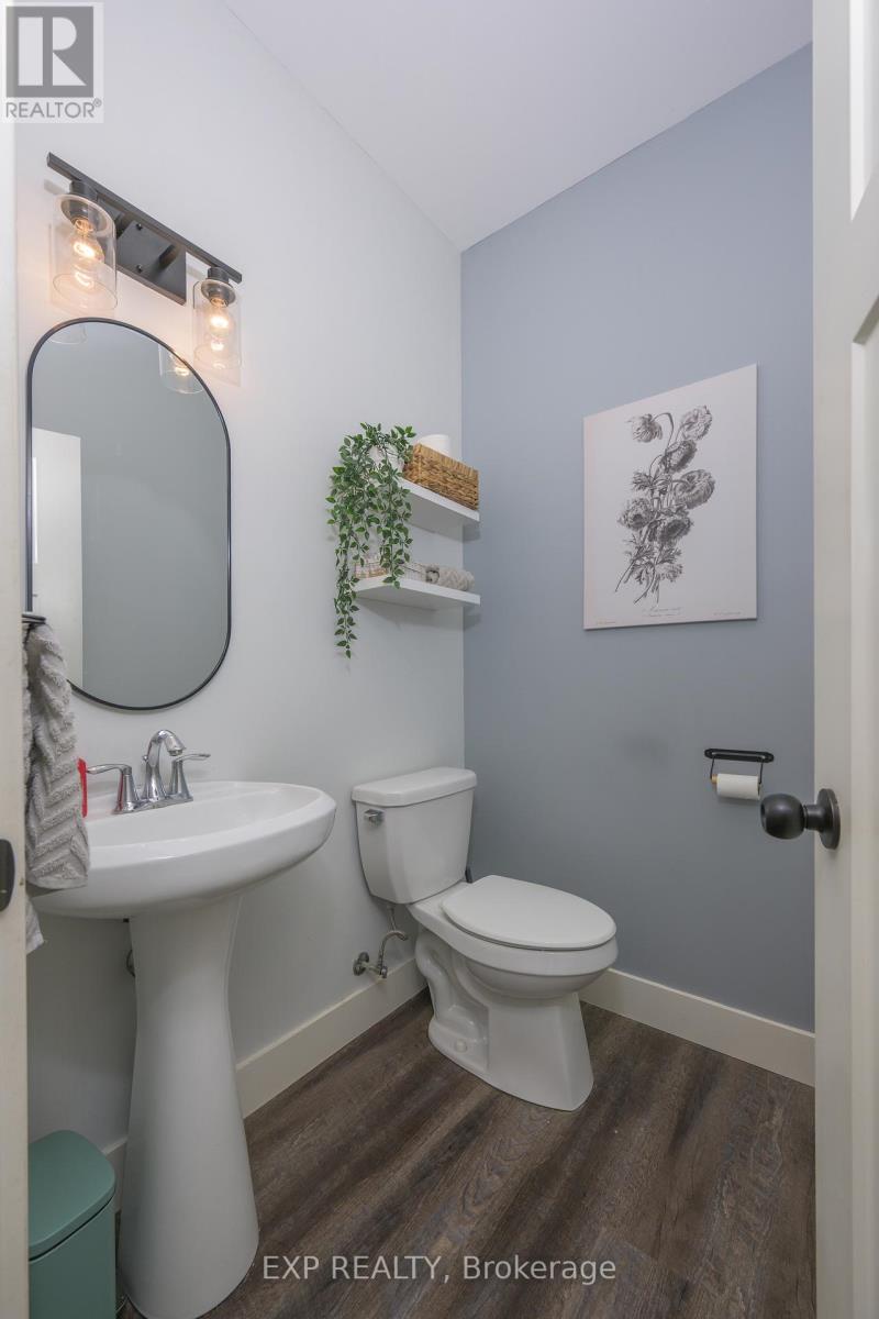 1276 Crumlin Side Road, London East (east J), Ontario