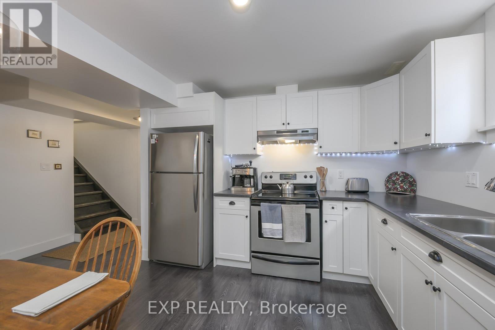 1276 Crumlin Side Road, London East (east J), Ontario