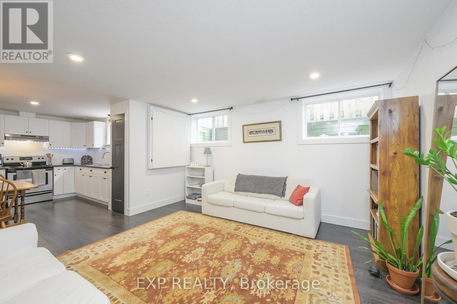 1276 Crumlin Side Road, London East (east J), Ontario