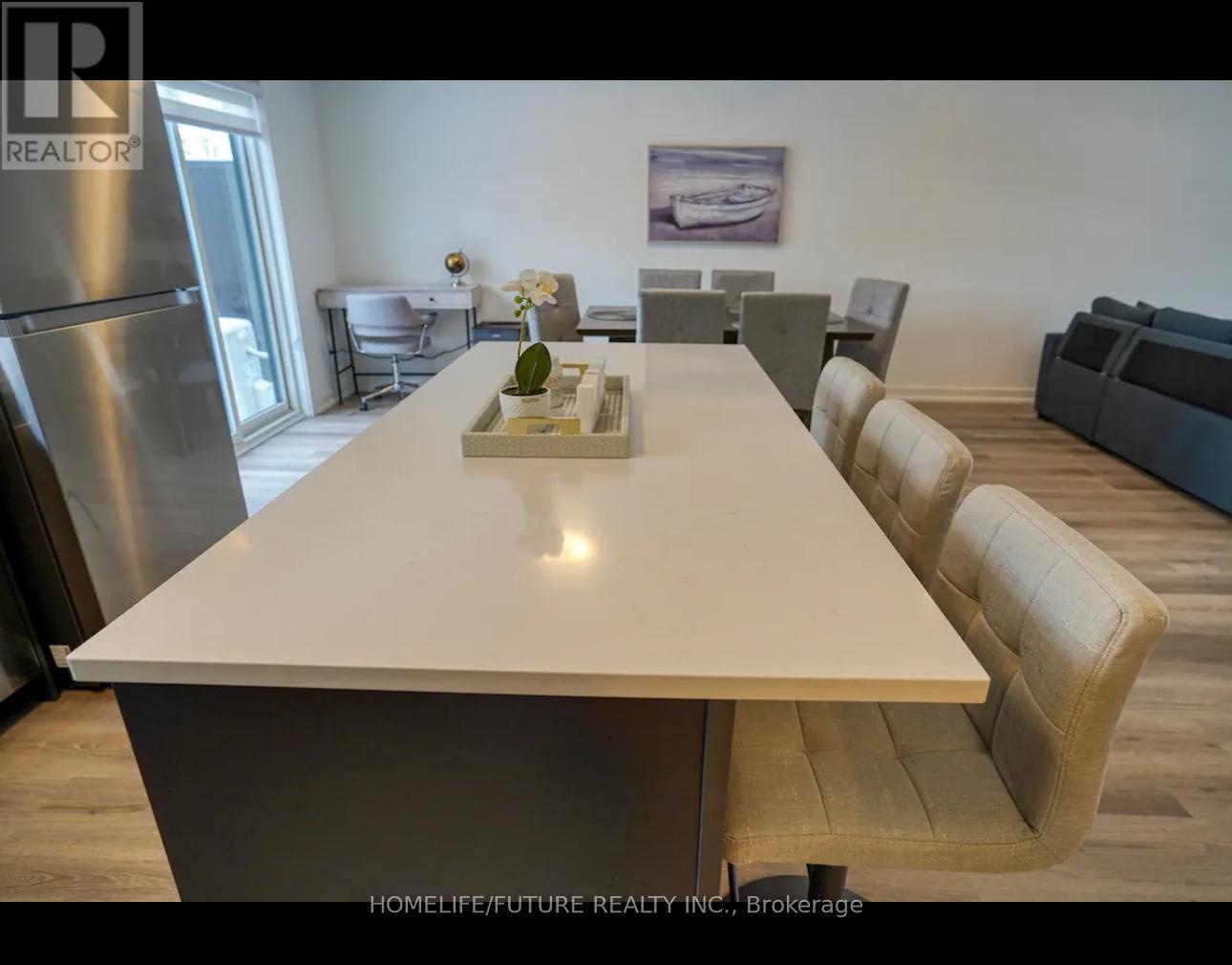 721 - 4263 Fourth Avenue, Niagara Falls (downtown), Ontario