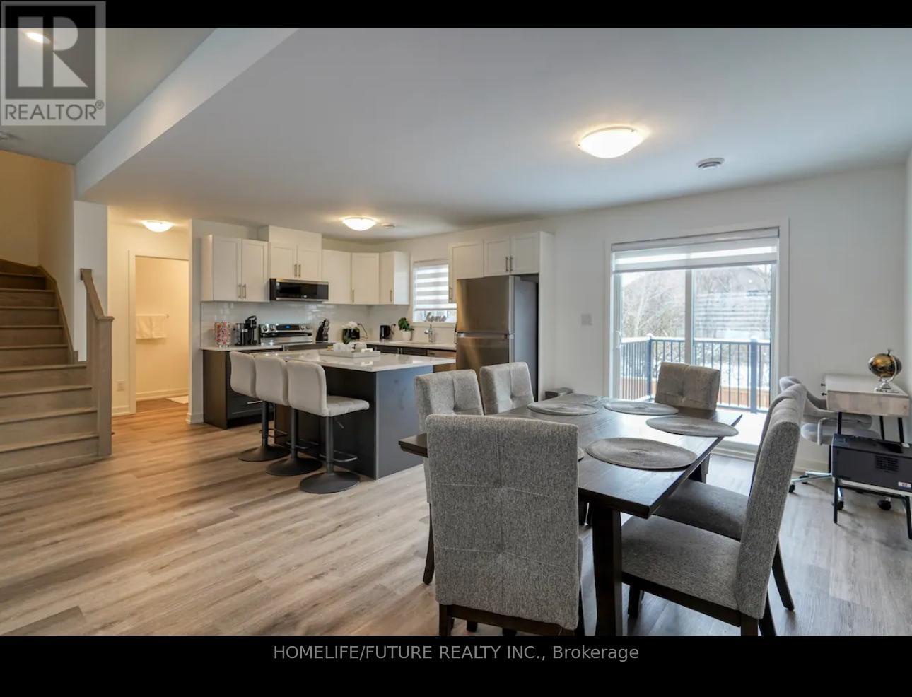 721 - 4263 Fourth Avenue, Niagara Falls (downtown), Ontario