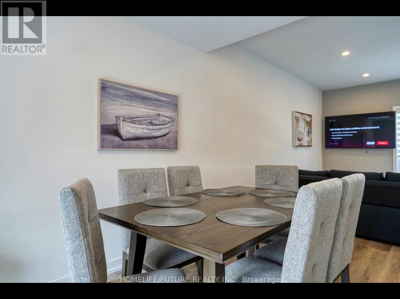 721 - 4263 Fourth Avenue, Niagara Falls (downtown), Ontario