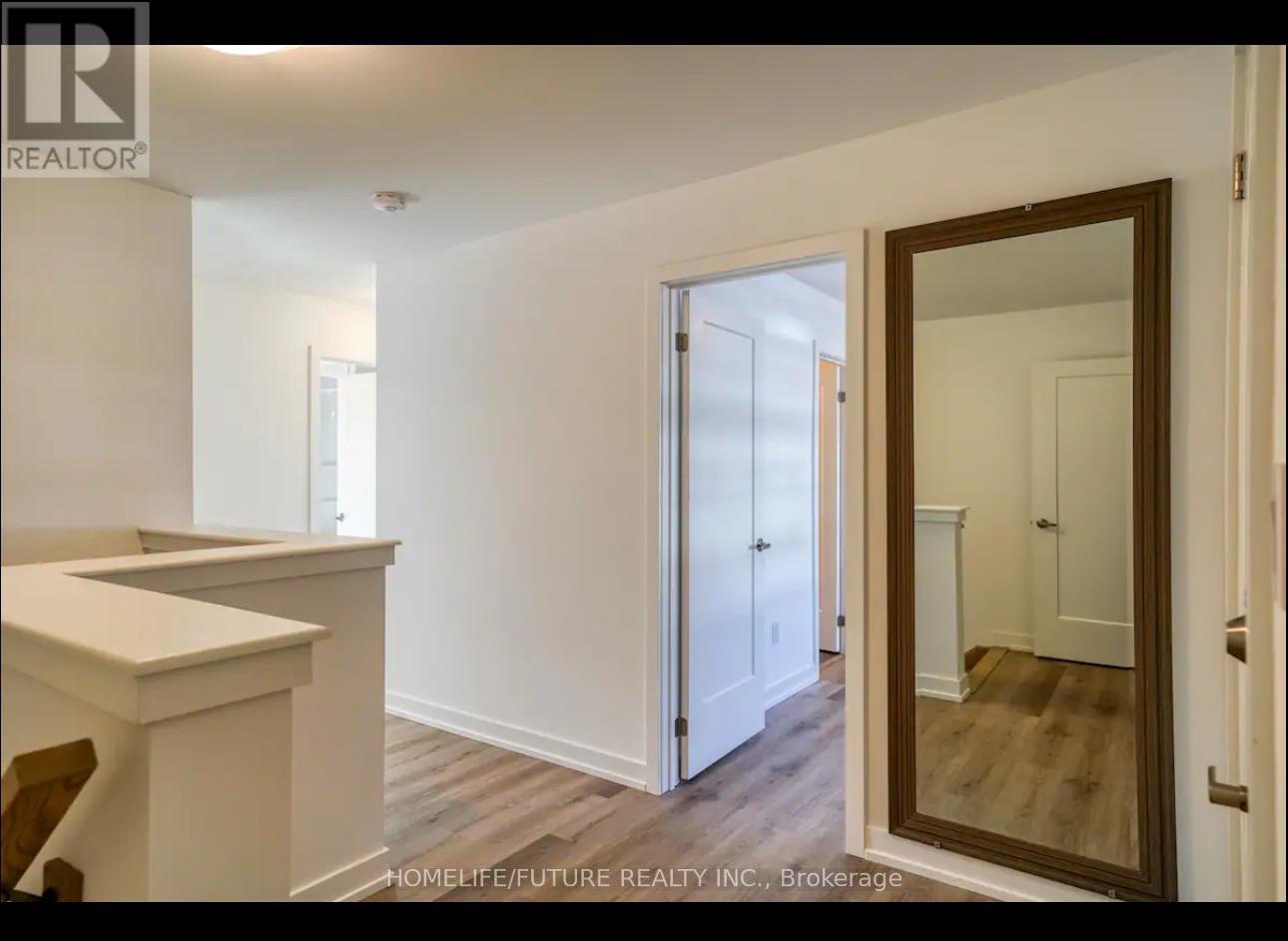 721 - 4263 Fourth Avenue, Niagara Falls (downtown), Ontario