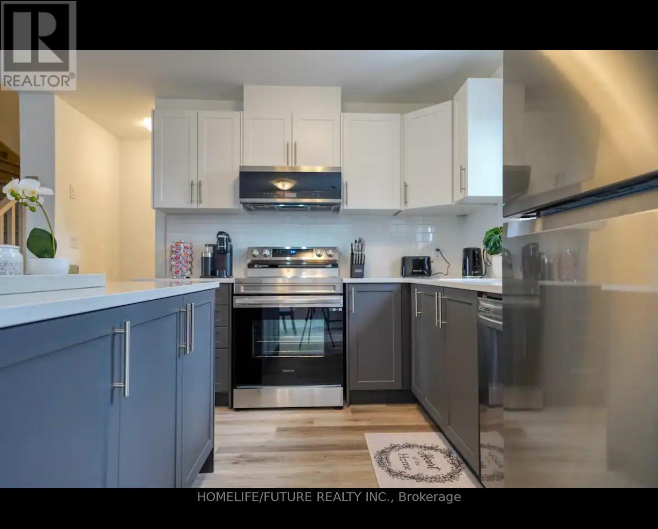 721 - 4263 Fourth Avenue, Niagara Falls (downtown), Ontario