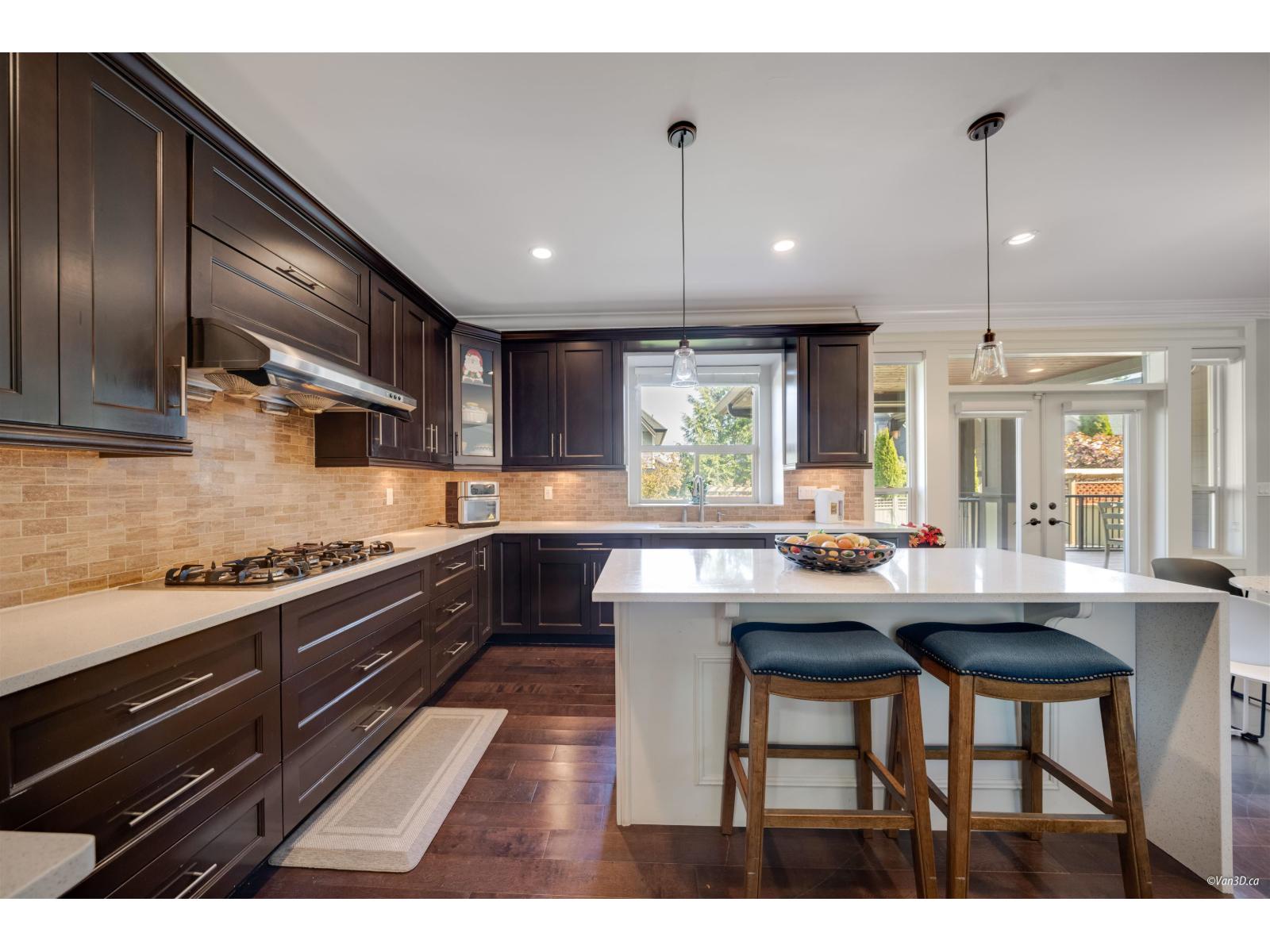 16147 27b Avenue, Surrey, British Columbia