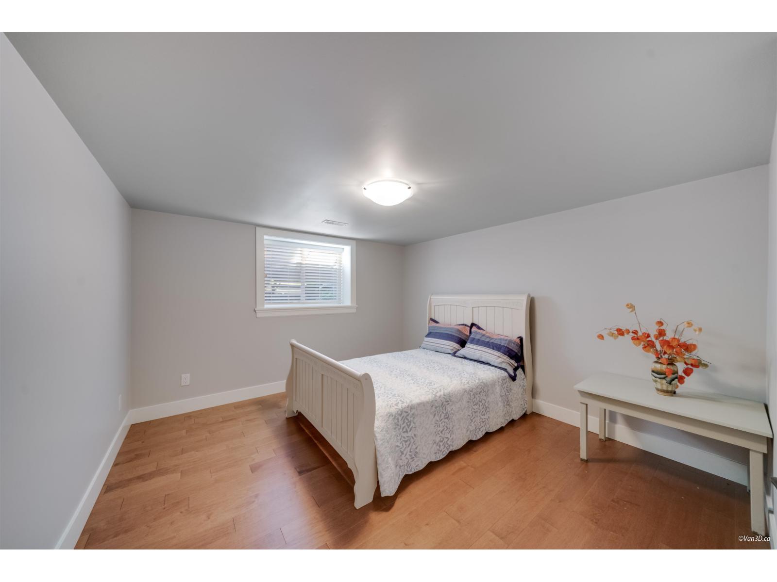 16147 27b Avenue, Surrey, British Columbia