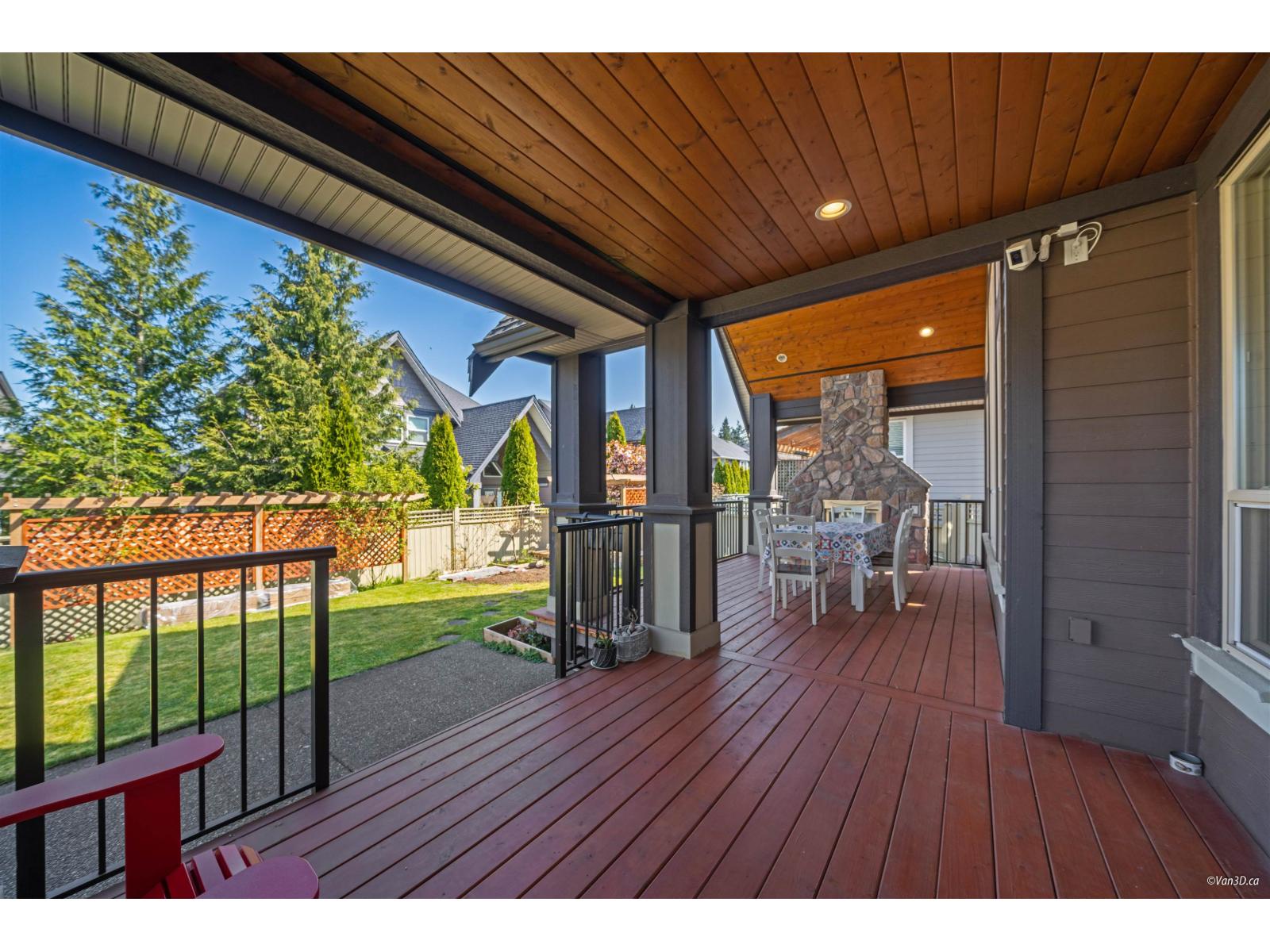 16147 27b Avenue, Surrey, British Columbia