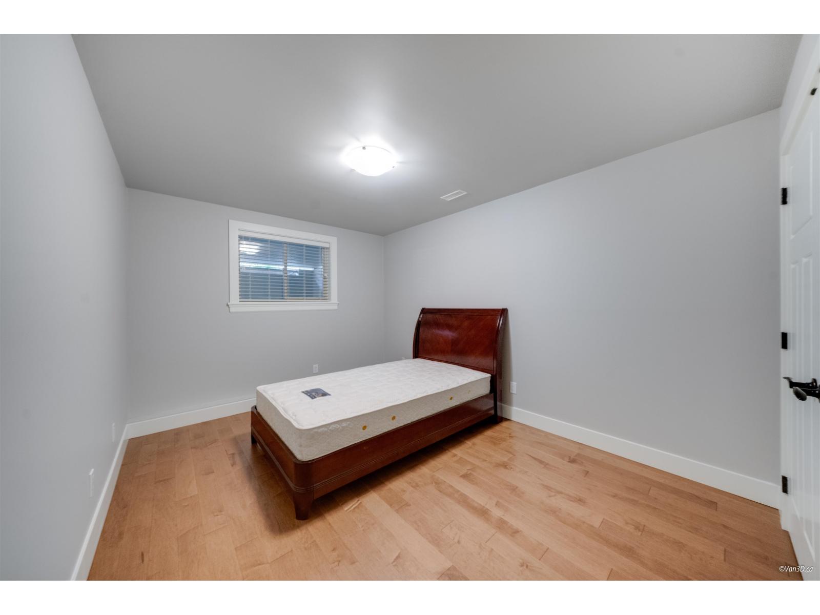 16147 27b Avenue, Surrey, British Columbia