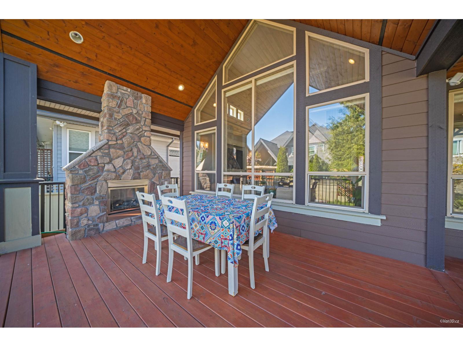 16147 27b Avenue, Surrey, British Columbia