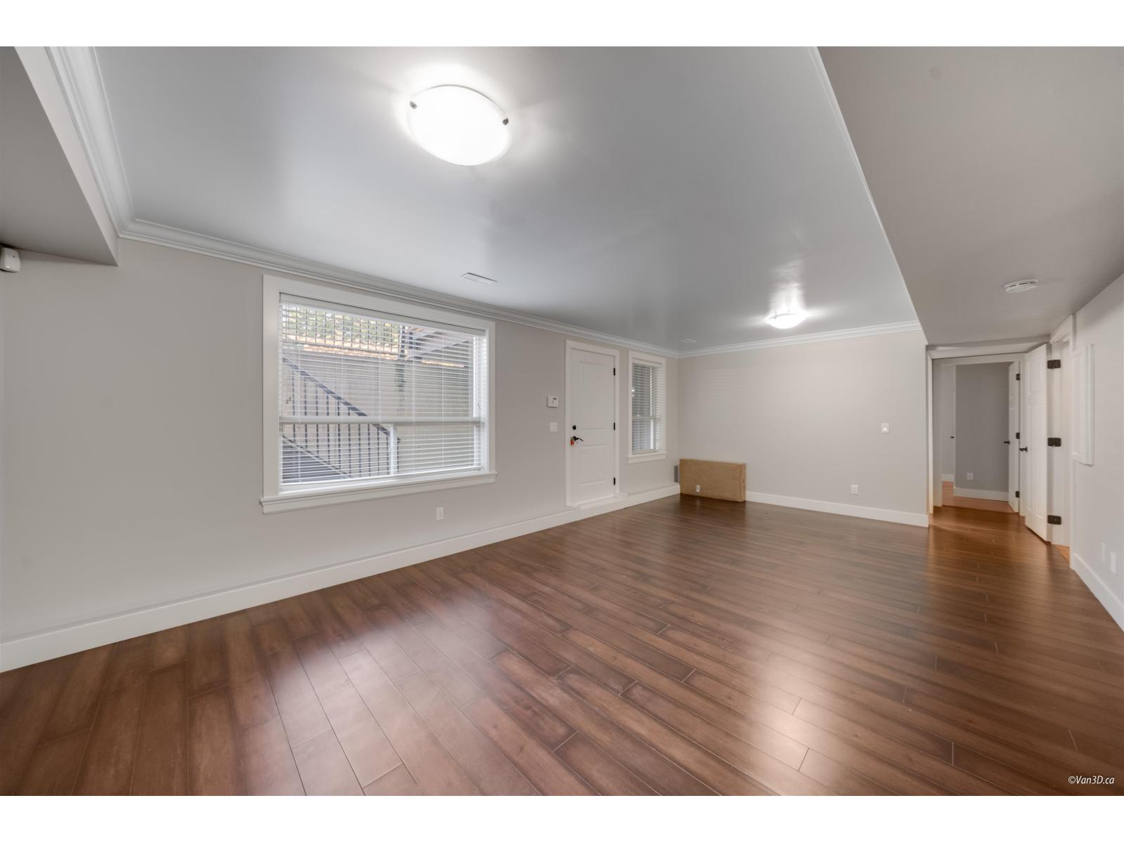 16147 27b Avenue, Surrey, British Columbia