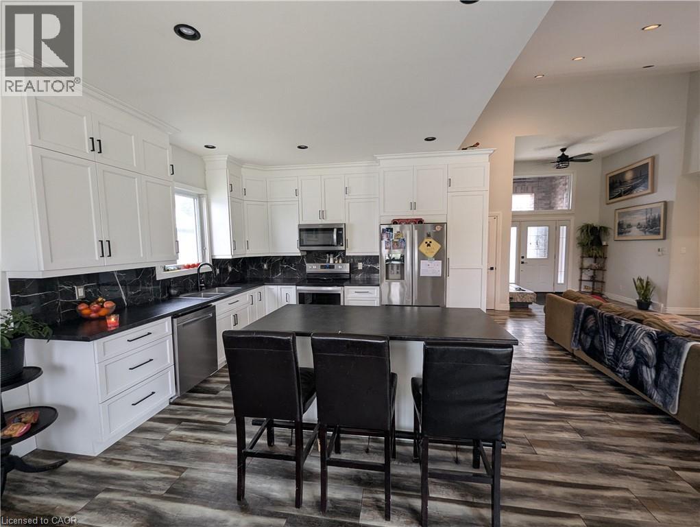 38812 Vienna Street, Varna, Ontario