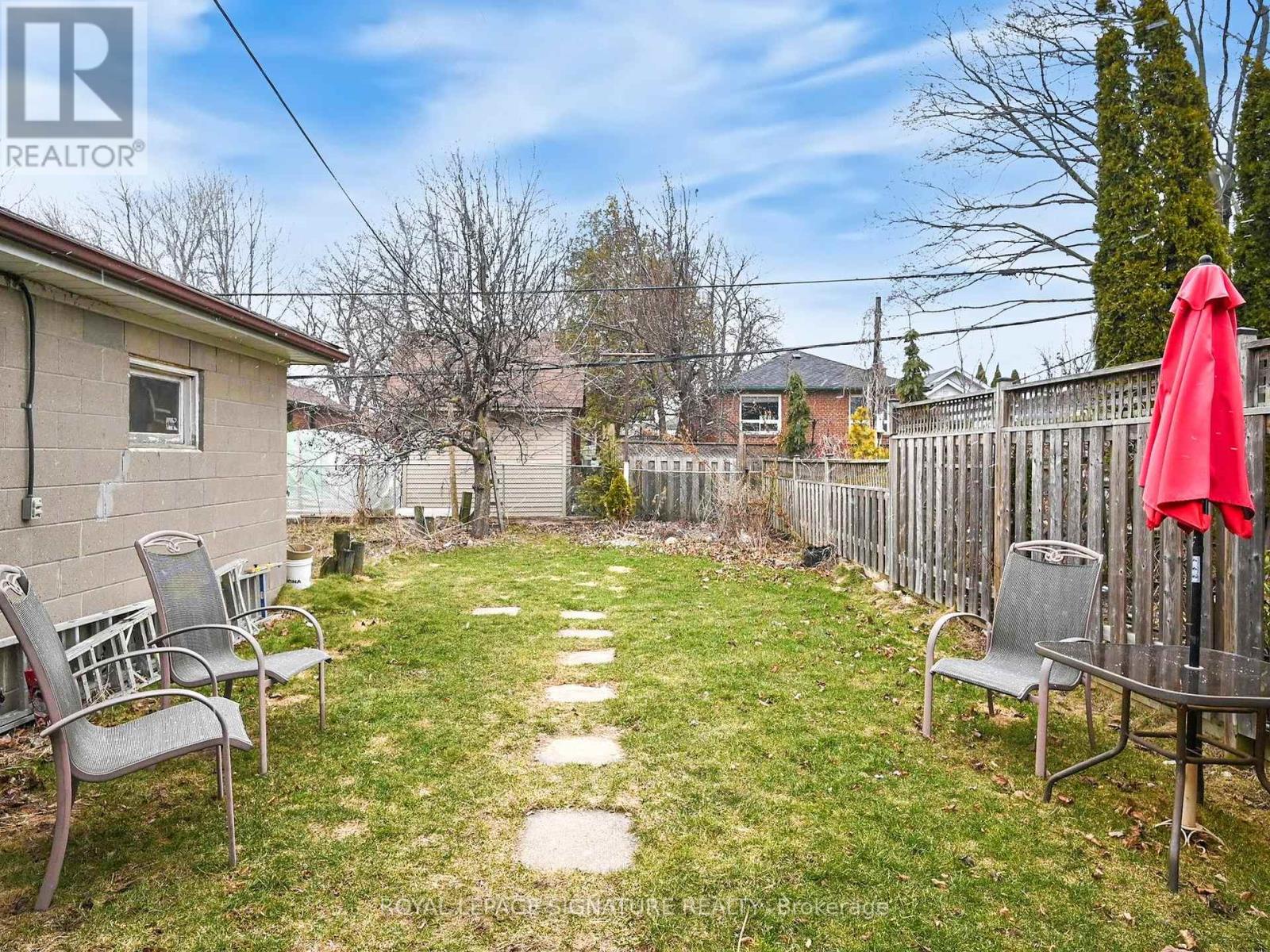 116 Judson Street, Toronto (mimico), Ontario