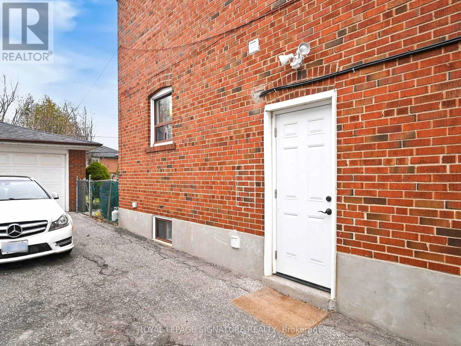 116 Judson Street, Toronto (mimico), Ontario