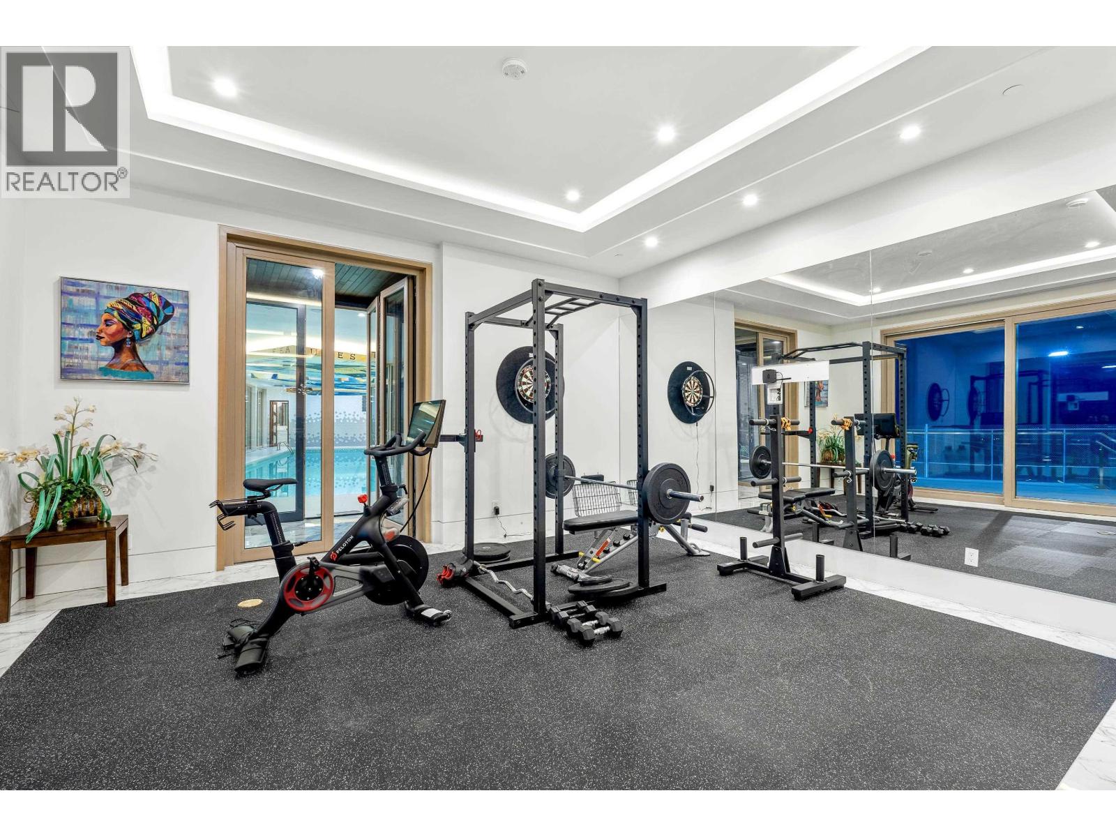 1036 Eyremount Drive, West Vancouver, British Columbia