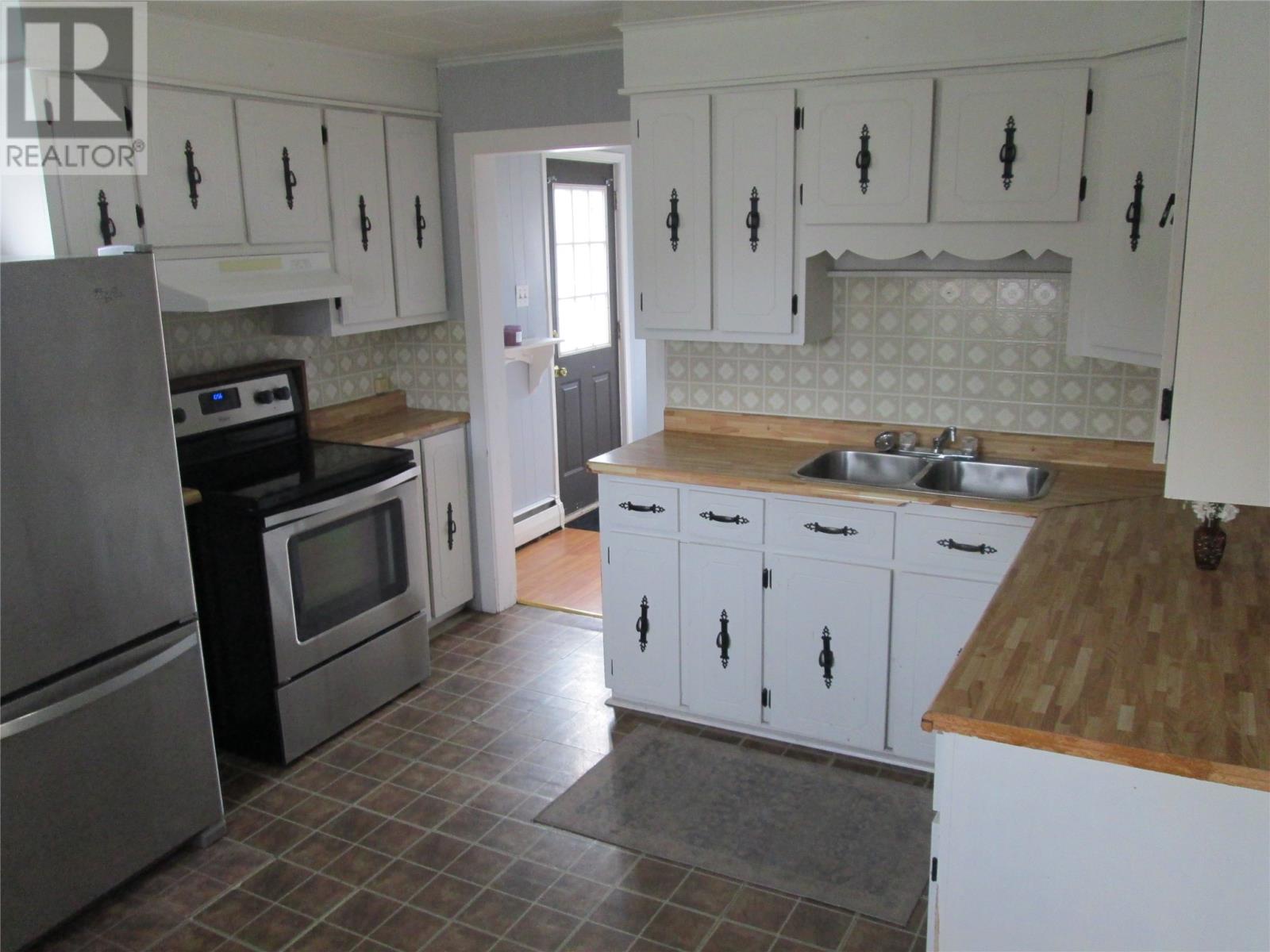 151 Main Street, Bishop's Falls, Newfoundland And Labrador