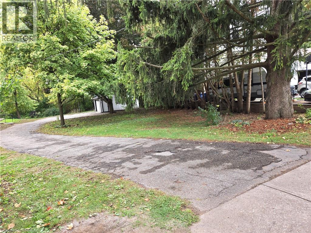 33 Islington Avenue, Guelph, Ontario