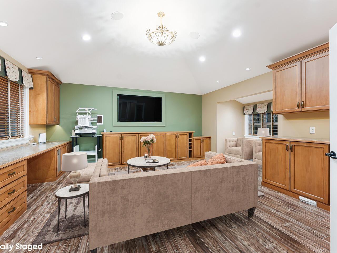 5218 219a Street, Langley, British Columbia