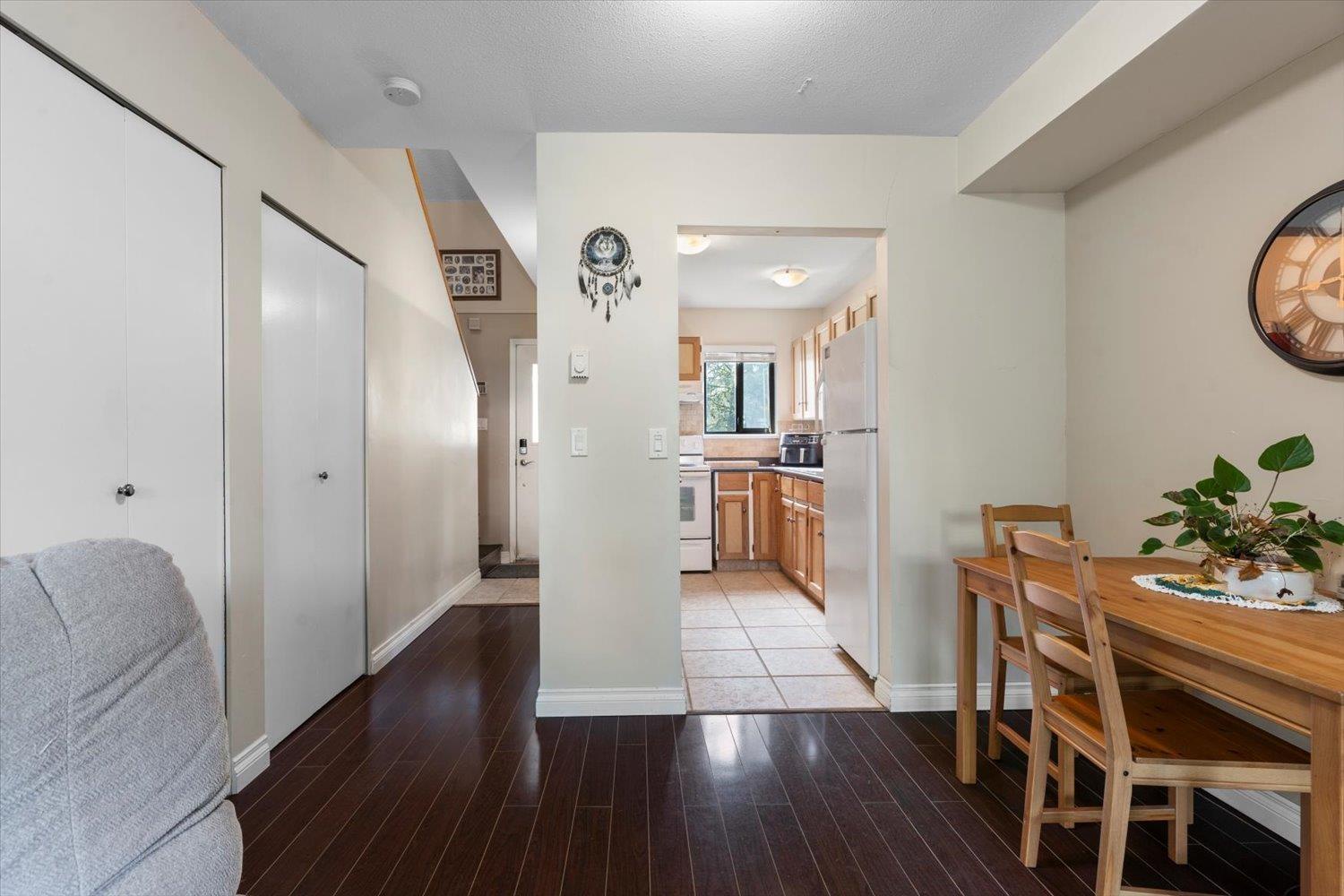 14 6609 138 Street, Surrey, British Columbia