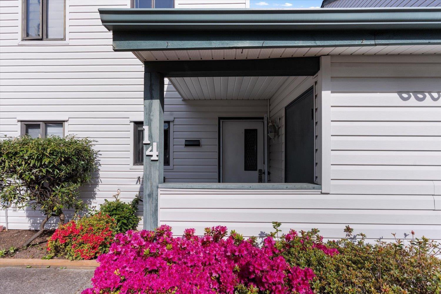 14 6609 138 Street, Surrey, British Columbia