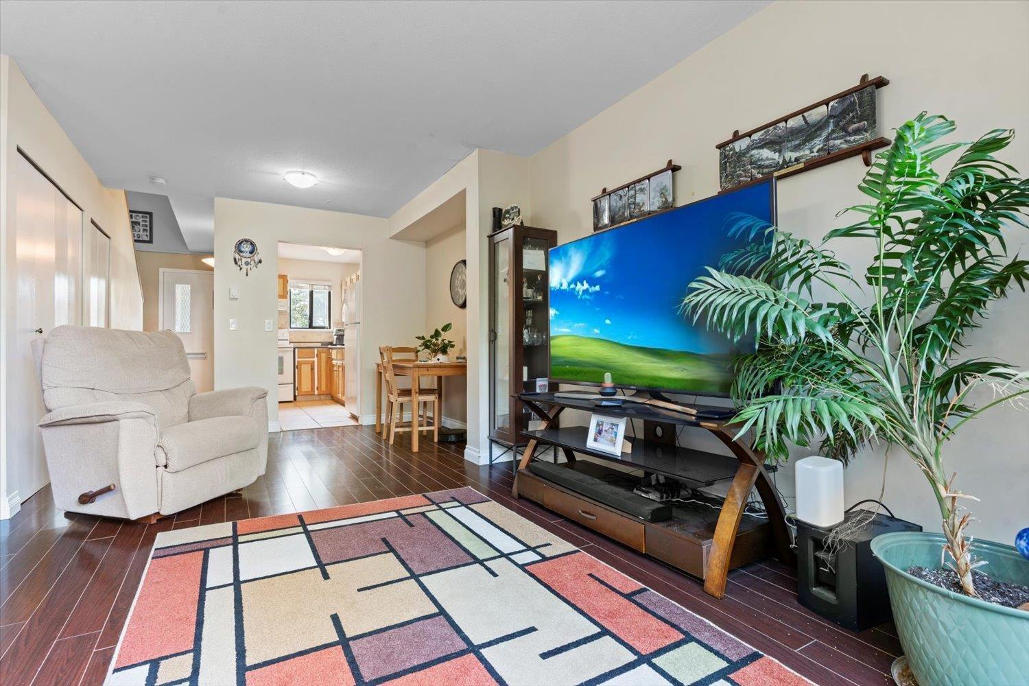 14 6609 138 Street, Surrey, British Columbia