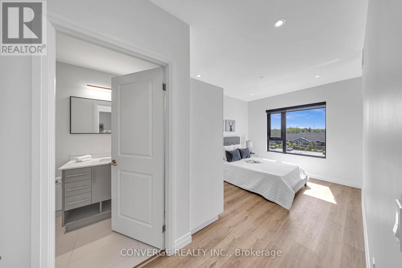 322 - 525 New Dundee Road, Kitchener, Ontario