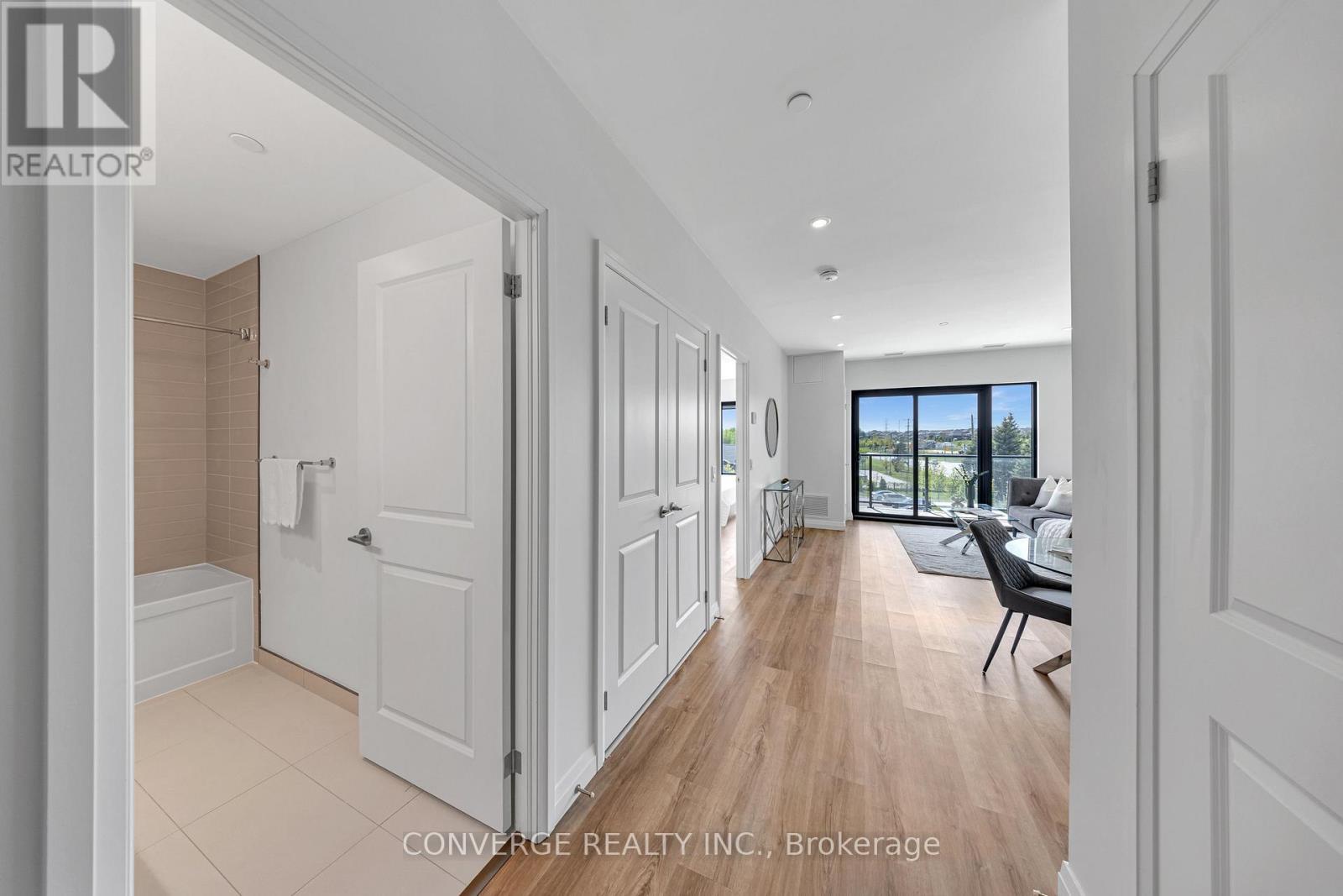 322 - 525 New Dundee Road, Kitchener, Ontario