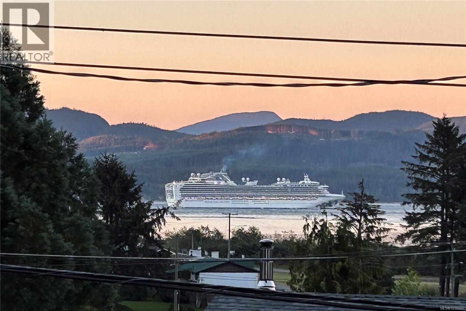 440 Macmillan Dr, Sayward, British Columbia