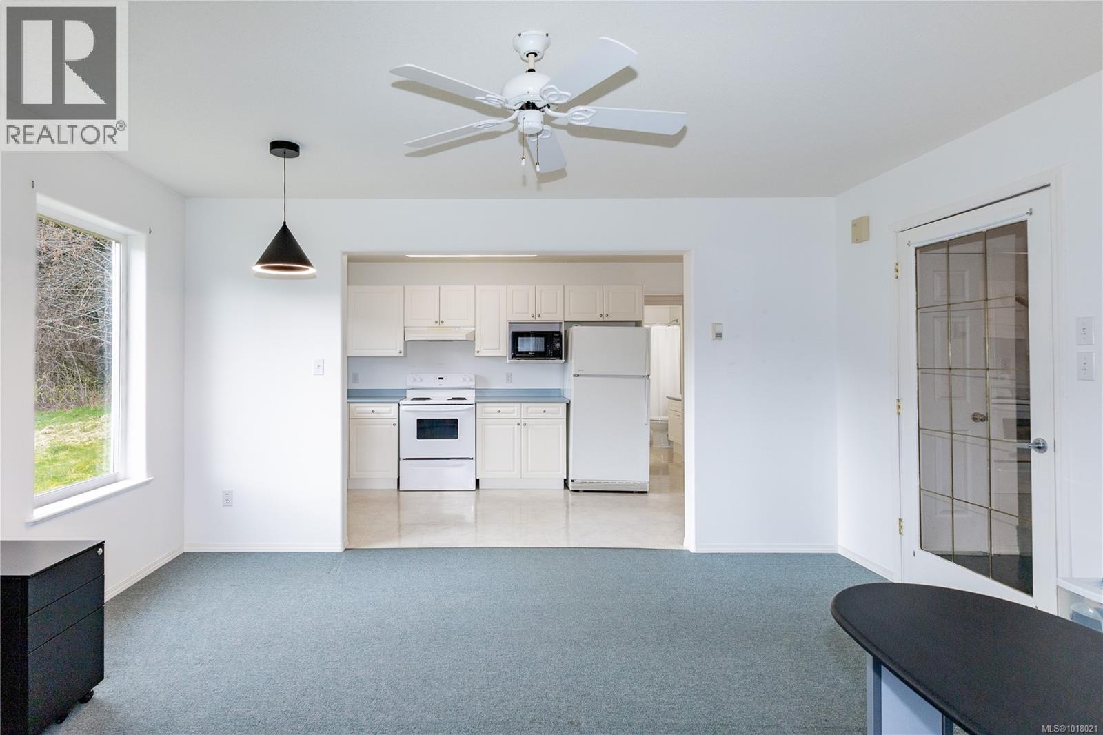 440 Macmillan Dr, Sayward, British Columbia