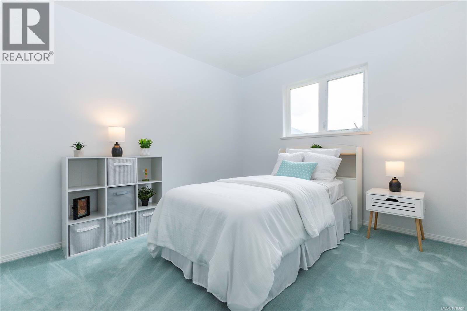 440 Macmillan Dr, Sayward, British Columbia