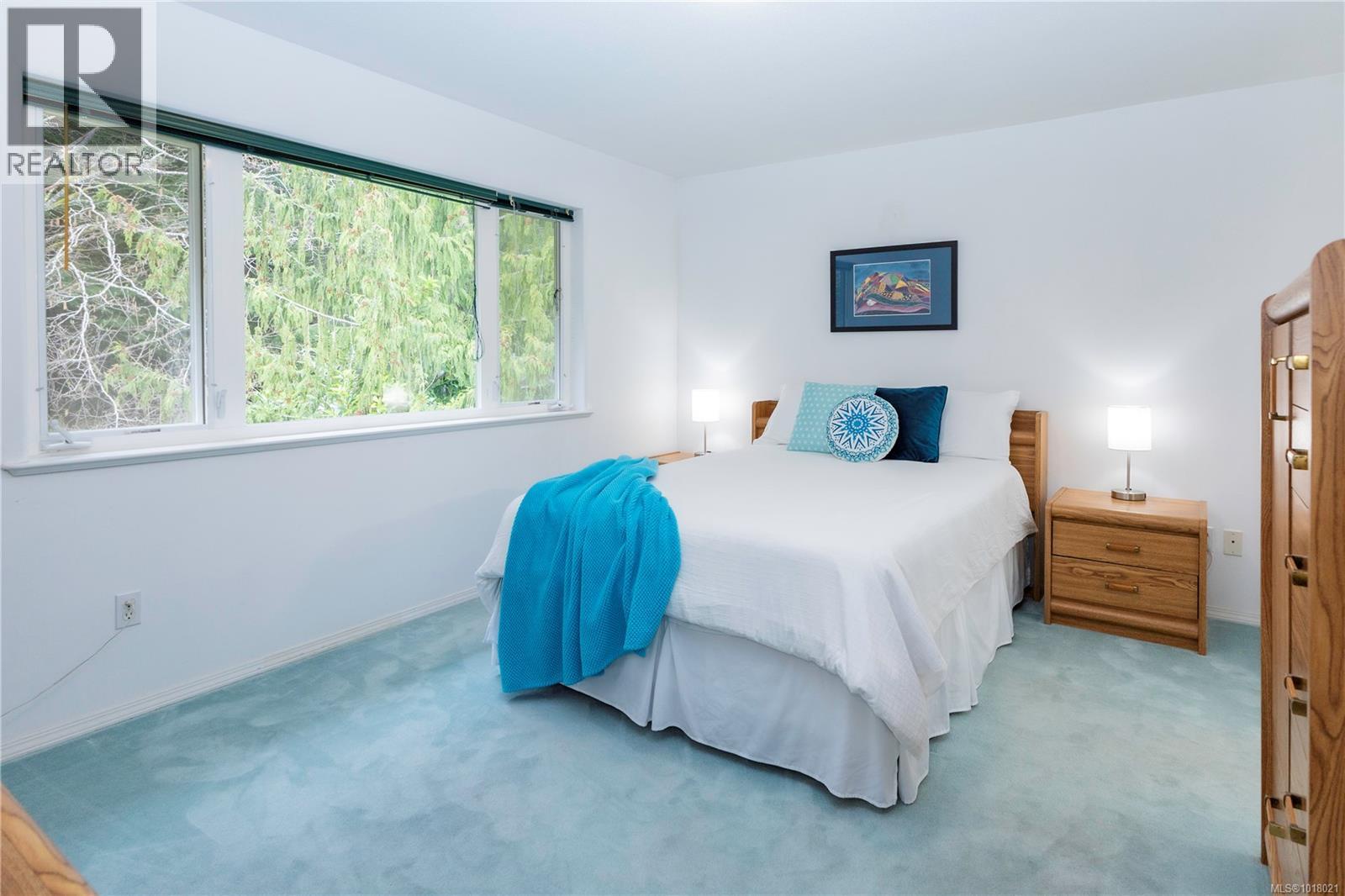 440 Macmillan Dr, Sayward, British Columbia