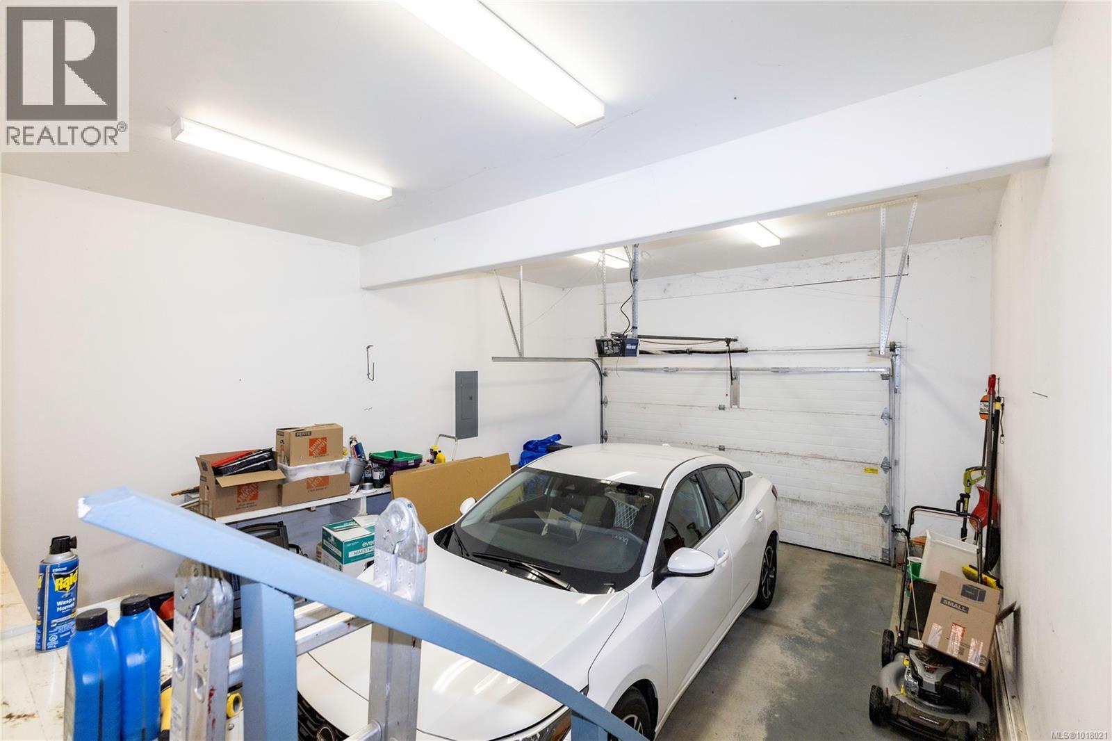 440 Macmillan Dr, Sayward, British Columbia