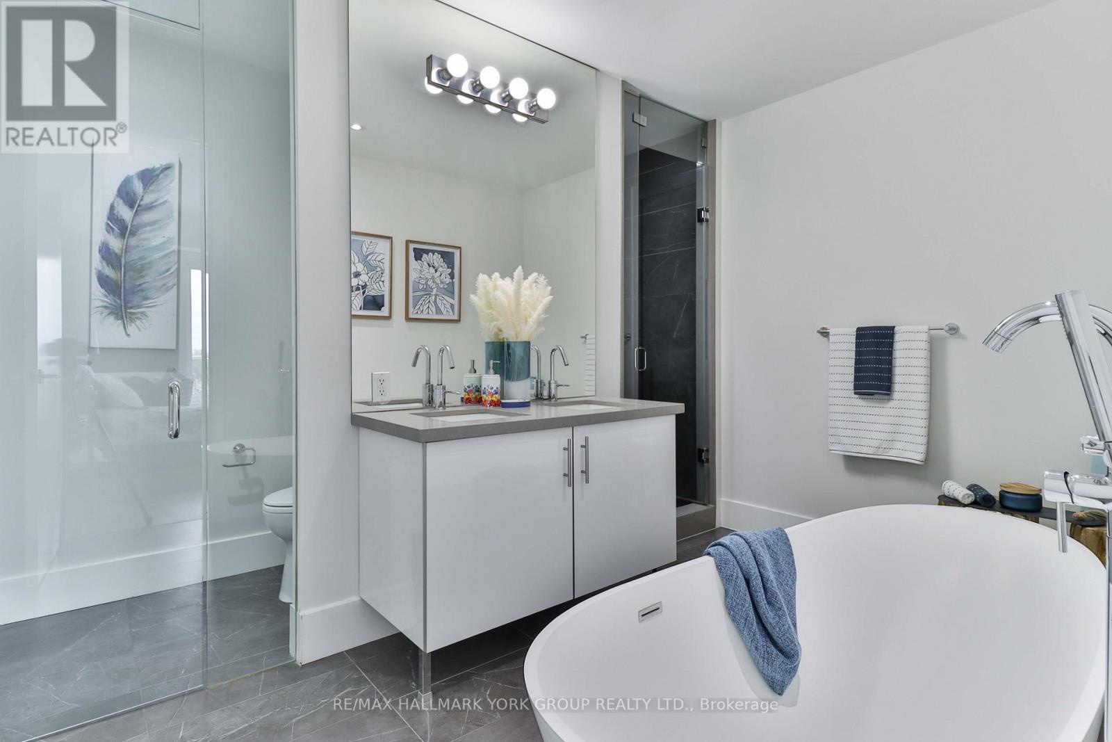 505 - 29 Queens Quay E, Toronto (waterfront Communities), Ontario