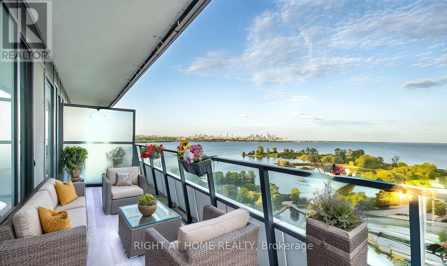 1208 - 20 Shore Breeze Drive, Toronto (mimico), Ontario