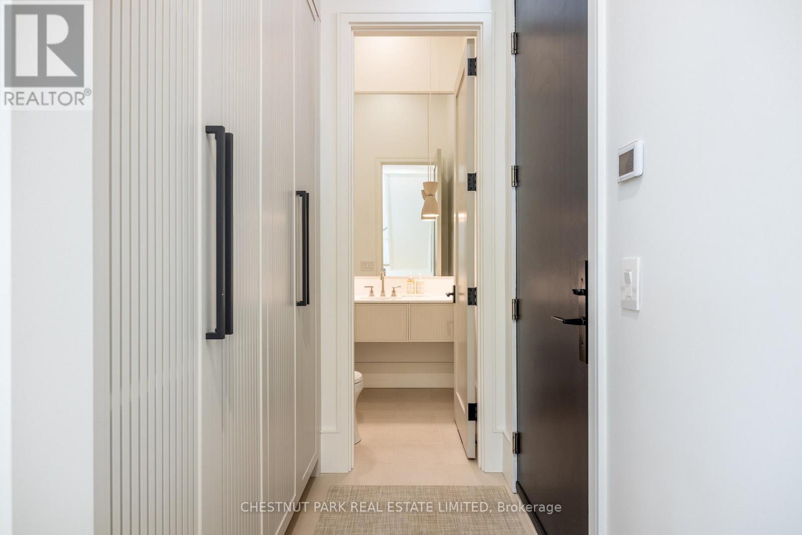 229 Sheldrake Boulevard, Toronto (mount Pleasant East), Ontario