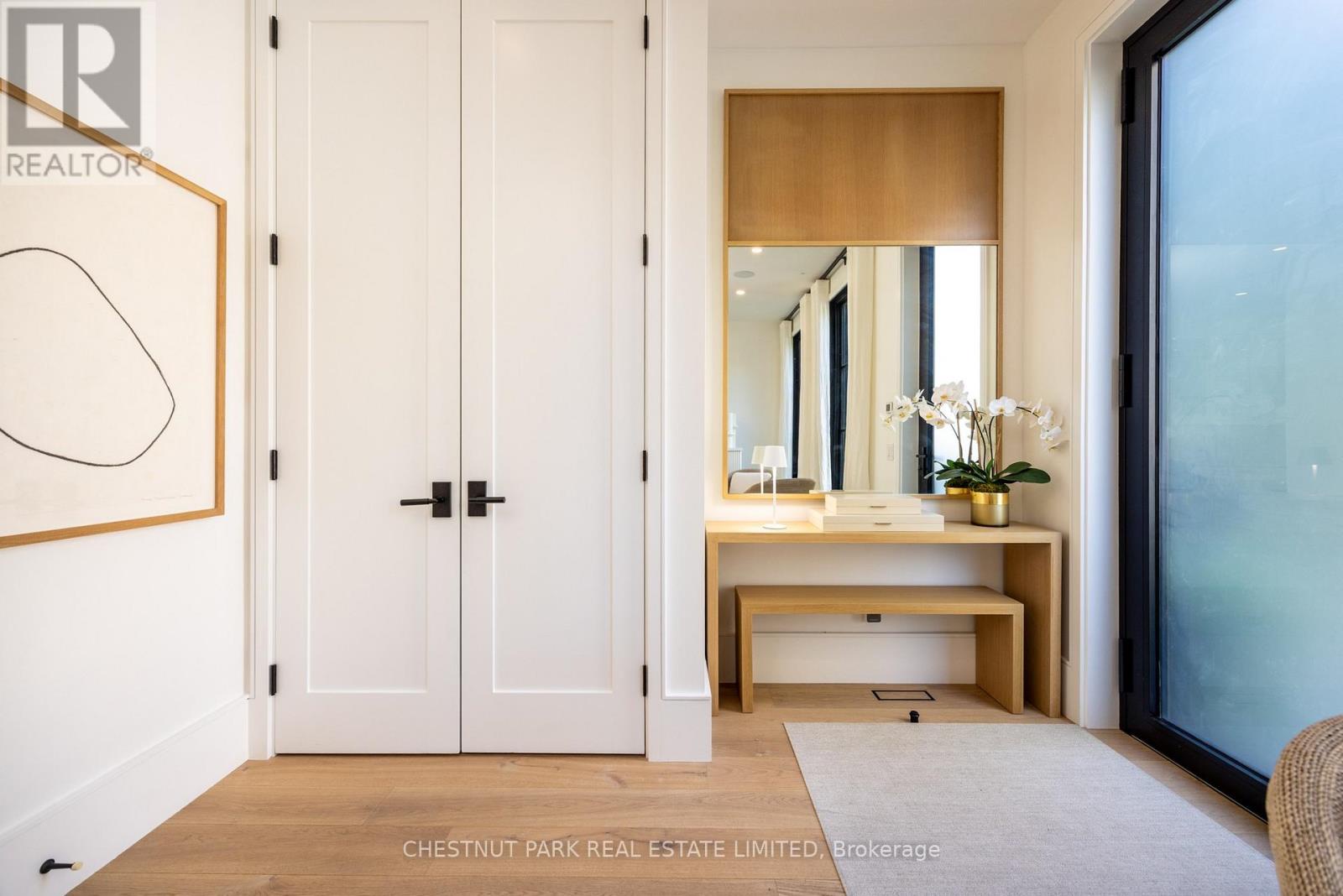 229 Sheldrake Boulevard, Toronto (mount Pleasant East), Ontario