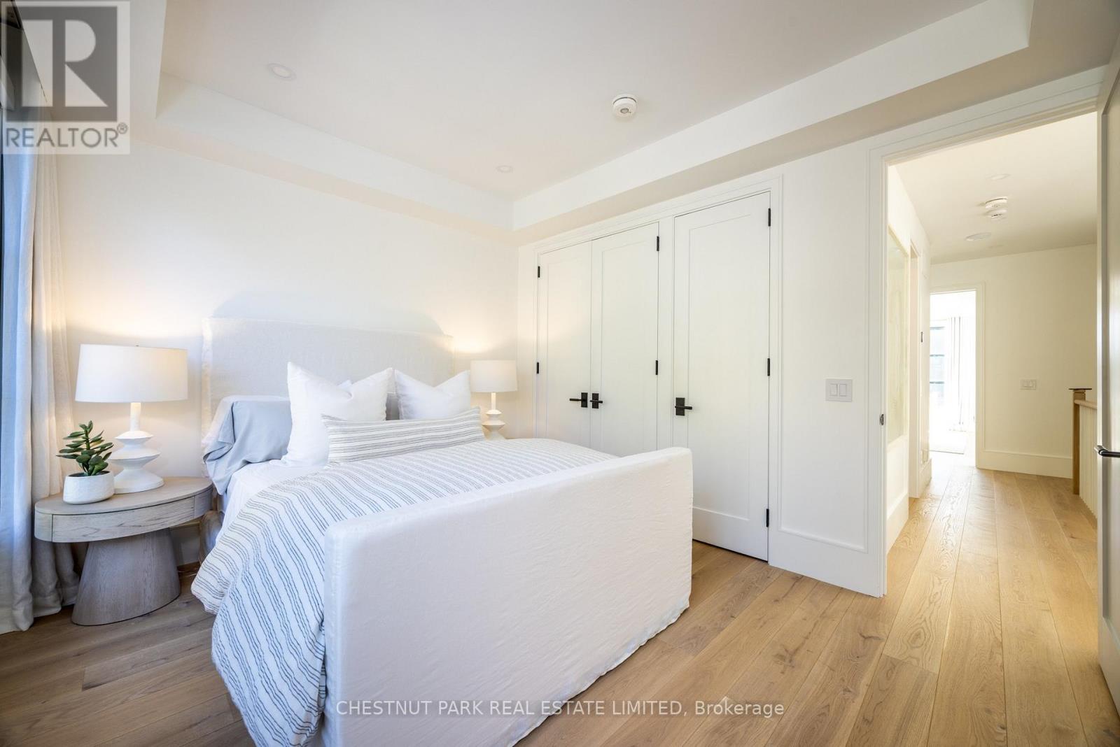 229 Sheldrake Boulevard, Toronto (mount Pleasant East), Ontario