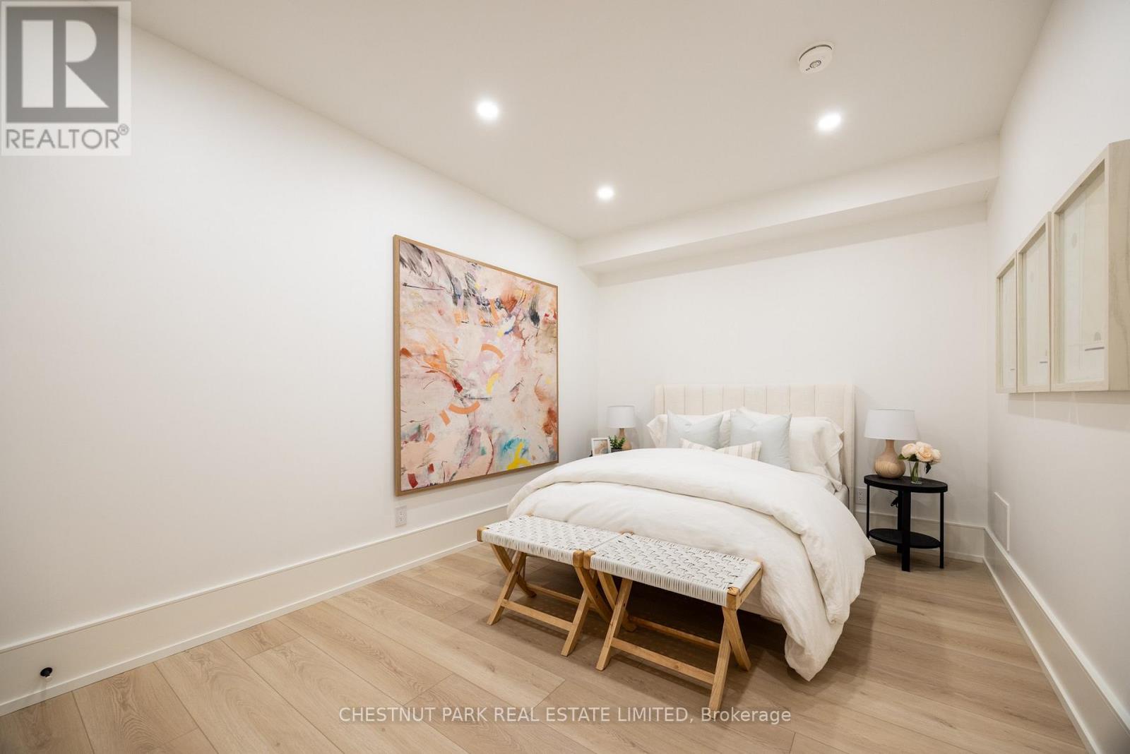 229 Sheldrake Boulevard, Toronto (mount Pleasant East), Ontario