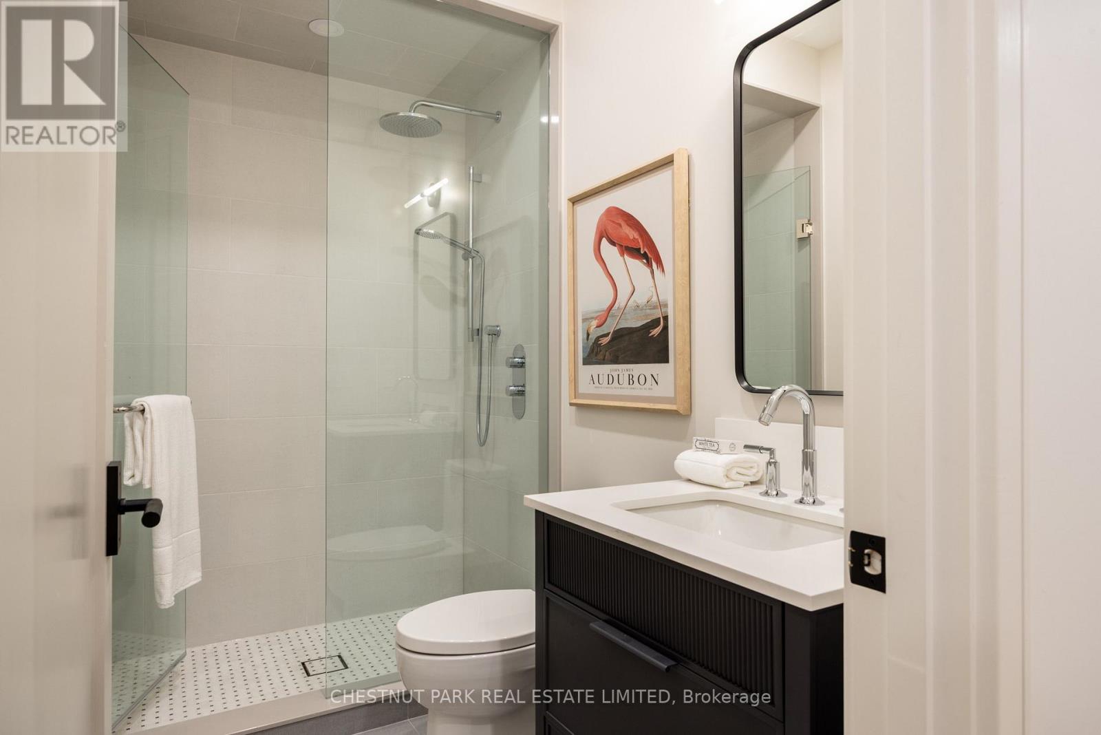 229 Sheldrake Boulevard, Toronto (mount Pleasant East), Ontario