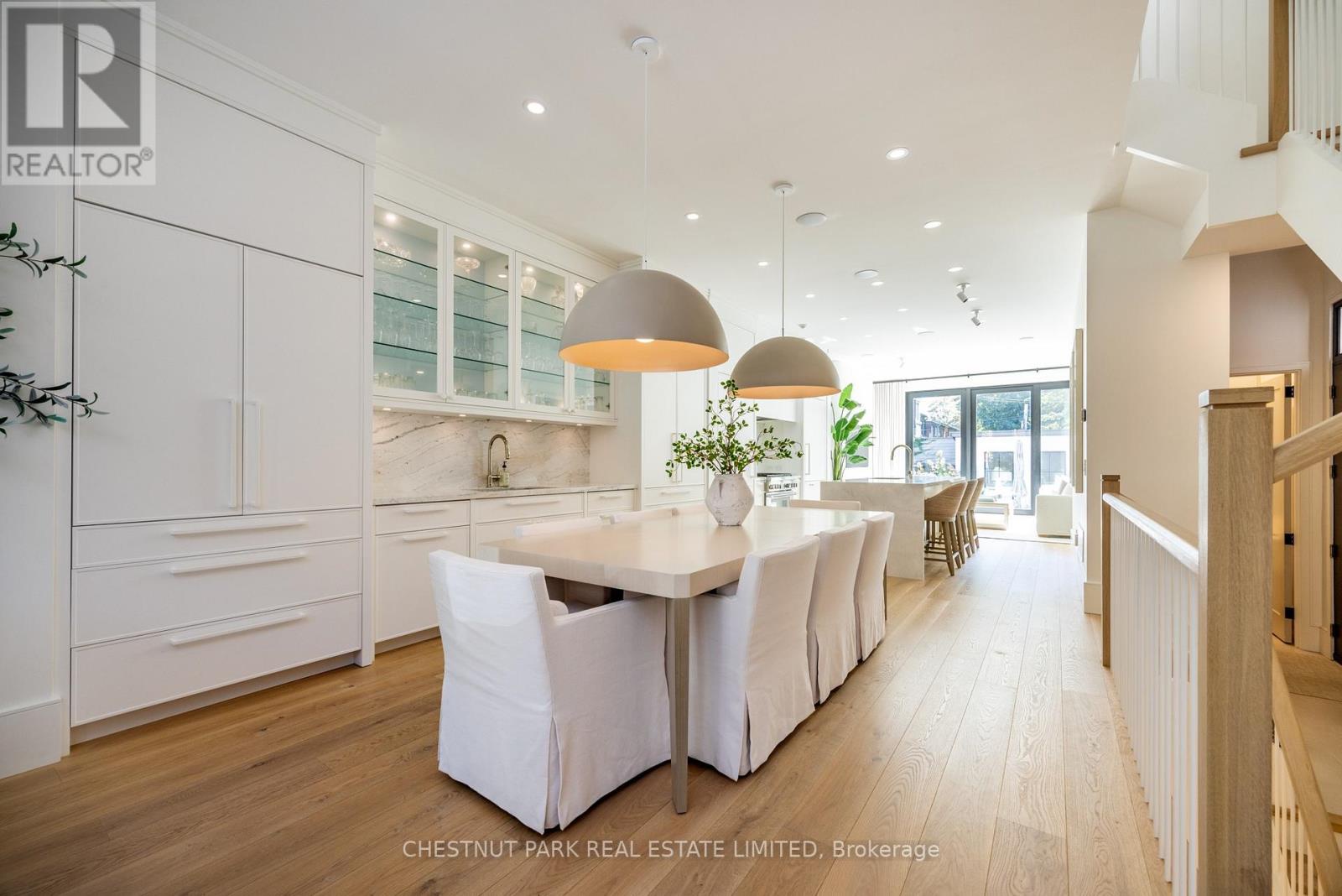 229 Sheldrake Boulevard, Toronto (mount Pleasant East), Ontario