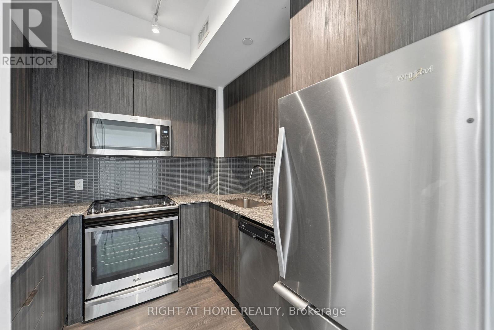 1208 - 20 Shore Breeze Drive, Toronto (mimico), Ontario