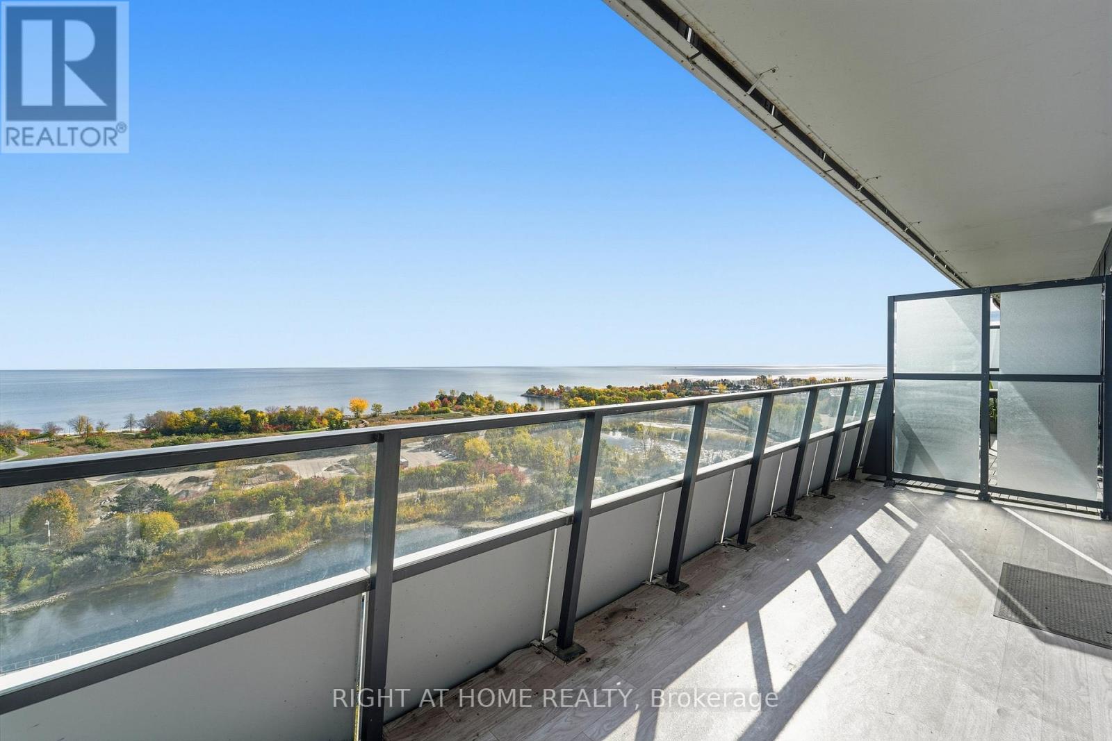 1208 - 20 Shore Breeze Drive, Toronto (mimico), Ontario