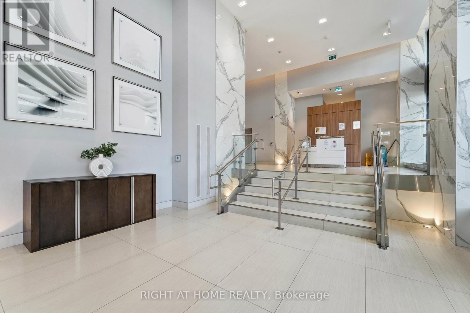 1208 - 20 Shore Breeze Drive, Toronto (mimico), Ontario