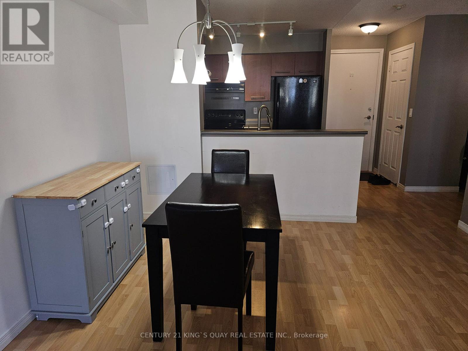 826 - 3650 Kingston Road, Toronto (scarborough Village), Ontario