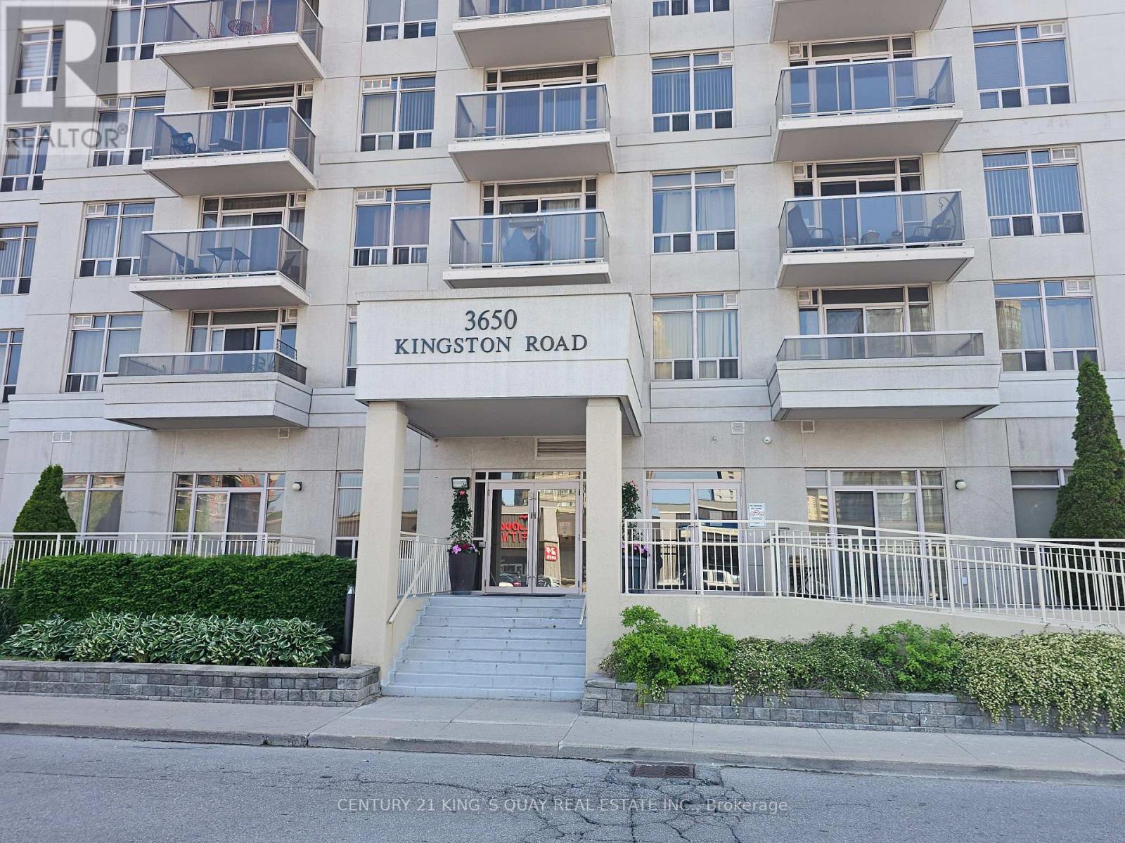 826 - 3650 Kingston Road, Toronto (scarborough Village), Ontario